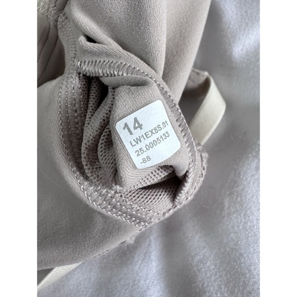 New Lululemon Size 14 Align Waist Length Cami Tank C/D Built In Bra Light Ivory - Picture 10 of 12